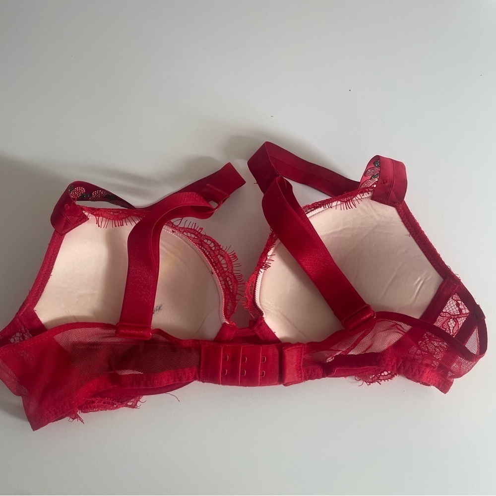 New! Victorias Secret very sexy cherry shine strap lace push-up bra 20114 - Picture 5 of 14